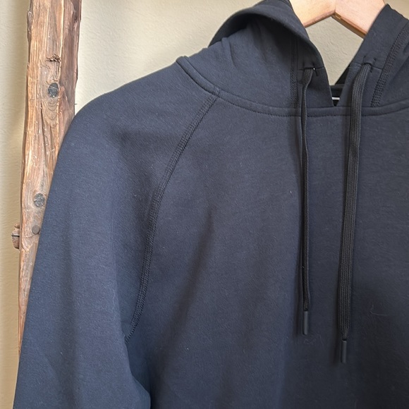 NWOT Ten Thousand Black Midweight Tech Hoodie Size Small (Pullover) - Picture 4 of 9
